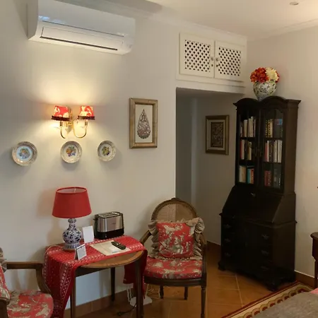 Estefania, Gæstehus 4*