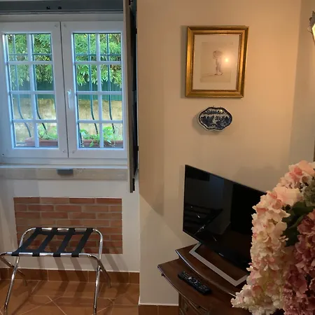 Estefania, Gæstehus